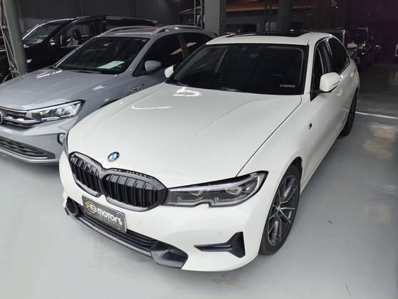 BMW 320i 2.0 16V TURBO GASOLINA SPORT GP AUTOMÁTICO